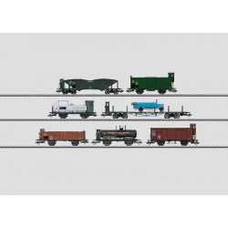 MAR46082