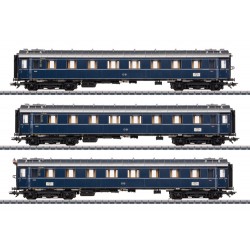 MAR42528