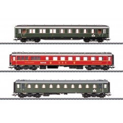MAR42533