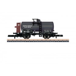 MAR82318