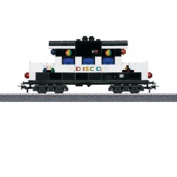 MAR44738